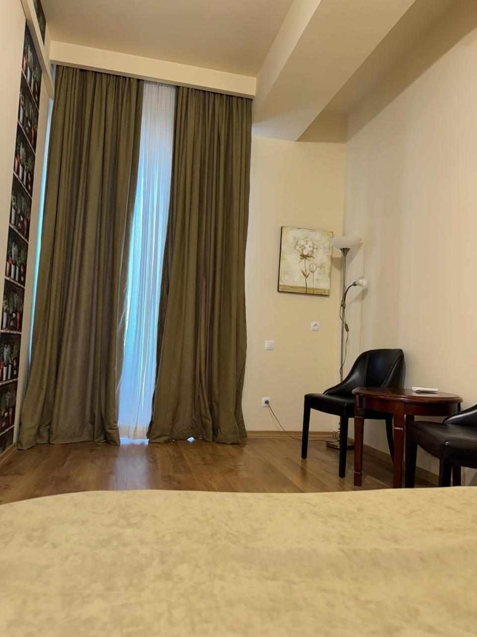 Hotel Diamond Tbilisi Ngoại thất bức ảnh