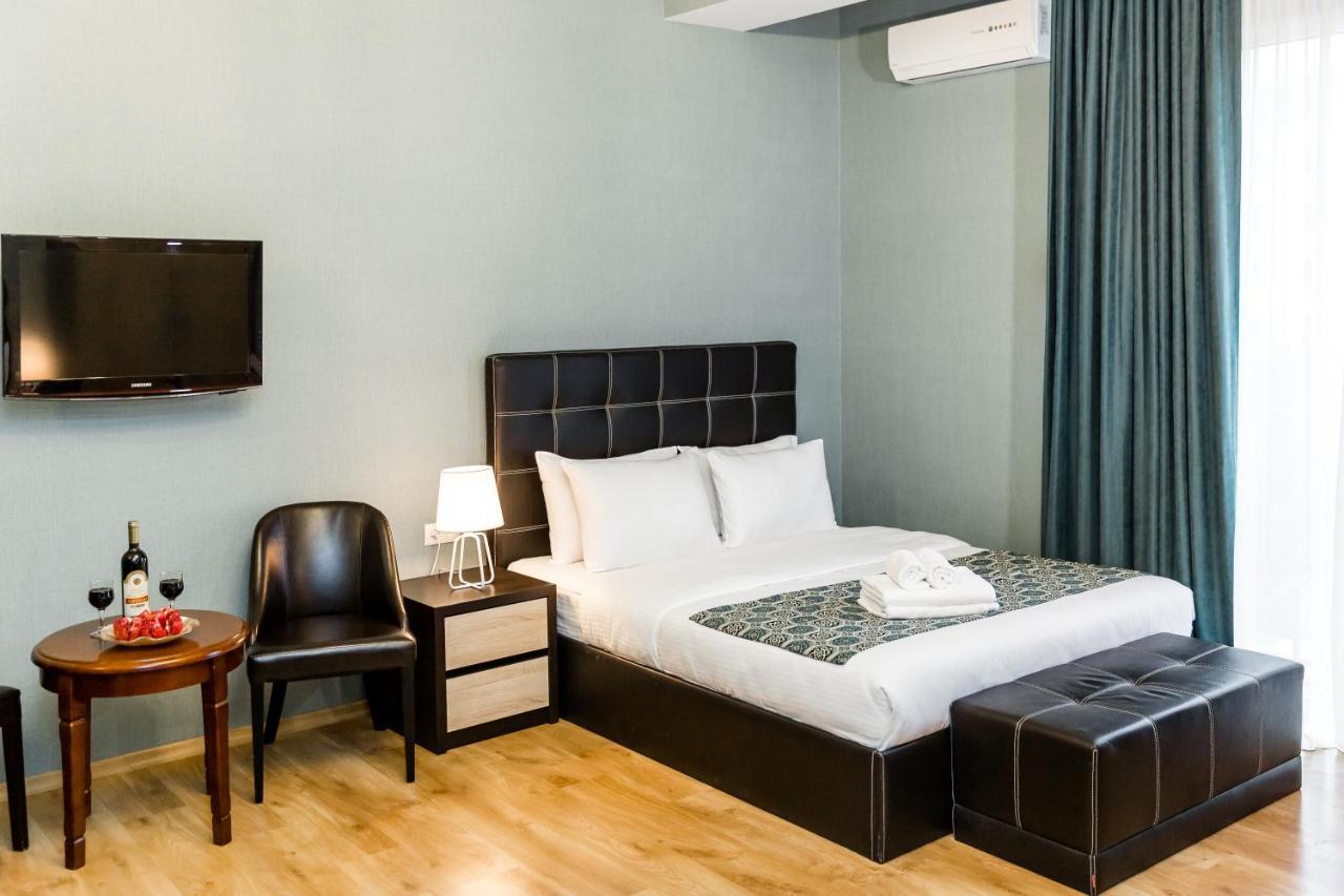 Hotel Diamond Tbilisi Ngoại thất bức ảnh